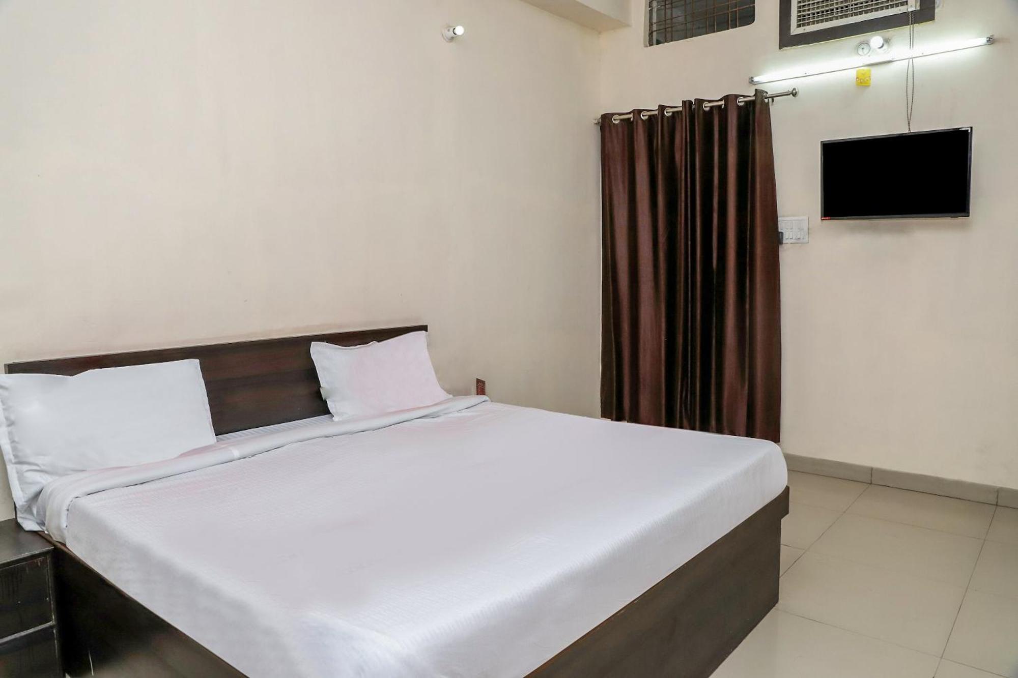 Oyo Hotel Duke Inn Jhānsi Εξωτερικό φωτογραφία